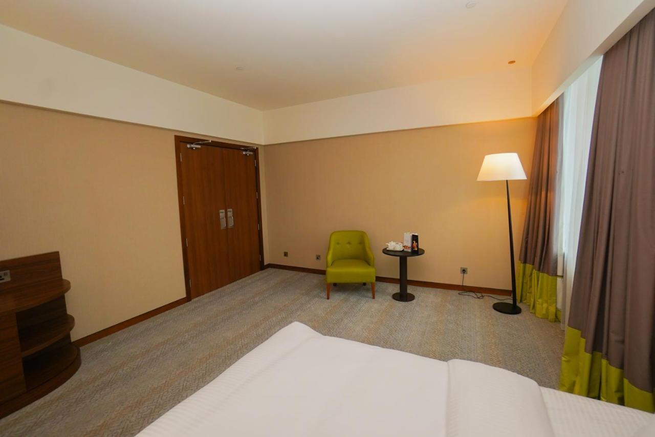 The Grand Lux Hotel Ad Dawhah Esterno foto